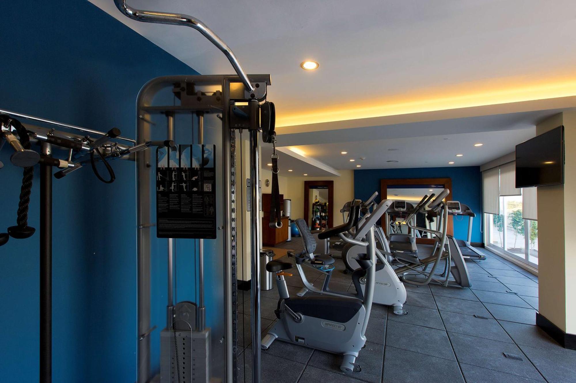 Hampton Inn & Suites By Hilton Paraíso Esterno foto